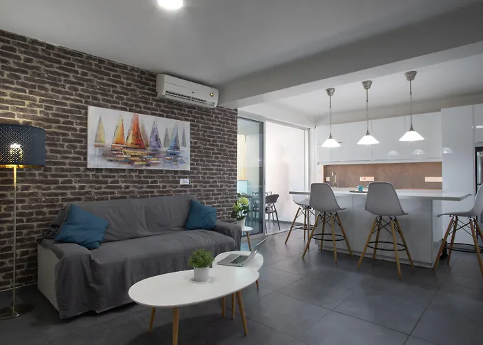 Poseidon By Michalis Apartment *