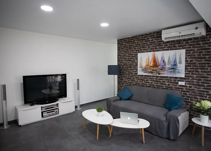 Poseidon By Michalis Apartment